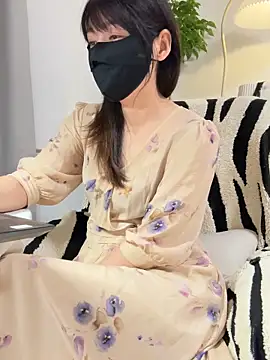 Snapshot of Annabody chatting on November 8, 2025, 5:05 pm Annabody online show from November 8, 2025, 5:05 pm