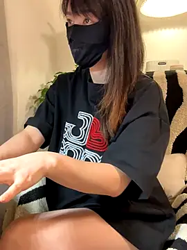 Snapshot of Annabody chatting on November 28, 2025, 8:42 pm Annabody online show from November 28, 2025, 8:42 pm