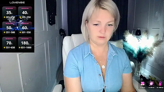 Snapshot of Juarnea chatting on May 19, 2026, 7:48 am Juarnea online show from May 19, 2026, 7:48 am