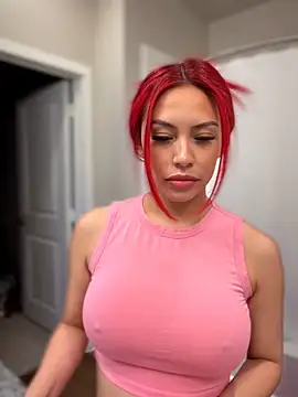 Snapshot of shaarebaare chatting on December 2, 2025, 5:03 pm shaarebaare online show from December 2, 2025, 5:03 pm