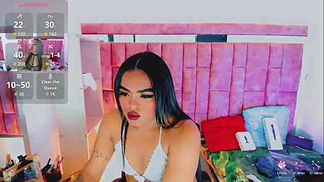 KayleighDreams  online show from May 6, 2026, 6:28 am