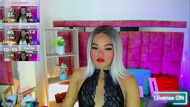 Snapshot of KayleighDreams_ chatting on June 4, 2026, 3:55 am KayleighDreams online show from June 4, 2026, 3:55 am