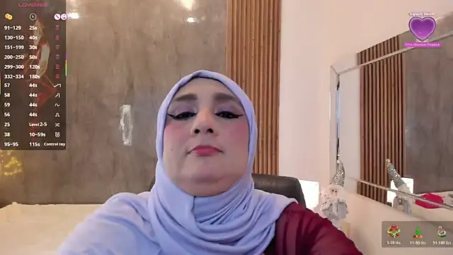 Snapshot of HijabiMilf chatting on December 5, 2025, 2:15 pm HijabiMilf online show from December 5, 2025, 2:15 pm