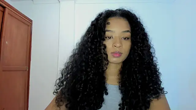 Snapshot of avellanatammy chatting on October 21, 2025, 1:27 am avellanatammy online show from October 21, 2025, 1:27 am