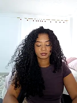 Snapshot of avellanatammy chatting on May 15, 2026, 4:05 pm avellanatammy online show from May 15, 2026, 4:05 pm