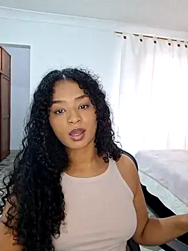 Snapshot of avellanatammy chatting on May 24, 2026, 8:20 pm avellanatammy online show from May 24, 2026, 8:20 pm