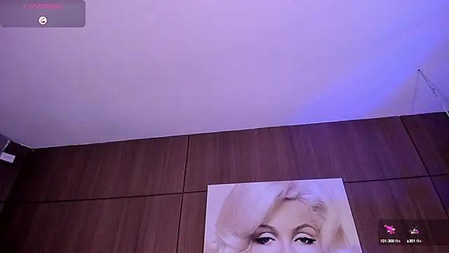 Snapshot of AgattaDuque chatting on October 16, 2025, 11:13 pm AgattaDuque online show from October 16, 2025, 11:13 pm