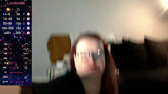 lusty lilly online show from February 23, 2025, 6:01 pm