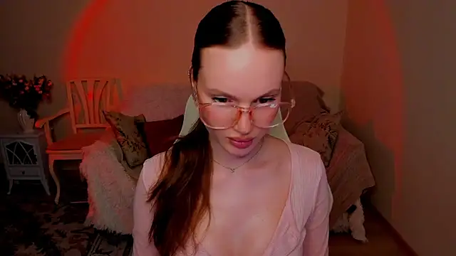 MishkaMe online show from May 1, 2026, 5:51 pm