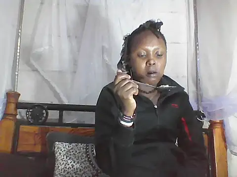 Snapshot of Cute_tamara chatting on July 31, 2026, 11:35 pm Cute tamara online show from July 31, 2026, 11:35 pm