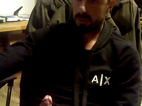 giorgakaci69 online show from February 24, 2025, 7:52 pm