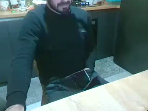 giorgakaci69 online show from December 23, 2024, 11:49 pm