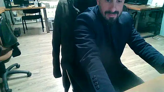 giorgakaci69 online show from March 21, 2025, 6:51 pm