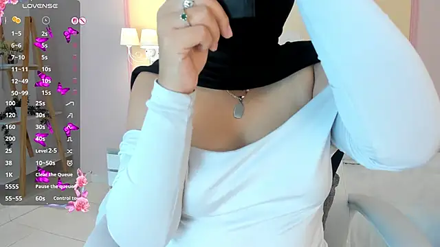Snapshot of nashi_ra chatting on June 3, 2026, 12:17 pm nashi ra online show from June 3, 2026, 12:17 pm