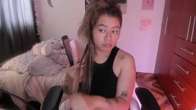 Snapshot of StephaniFox chatting on March 4, 2026, 7:54 pm StephaniFox online show from March 4, 2026, 7:54 pm