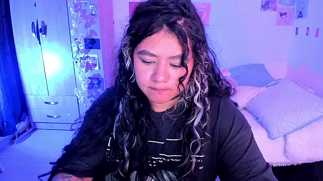 StephaniFox online show from February 24, 2025, 3:44 am