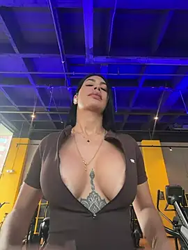 Dj scarlettmorreti online show from January 16, 2026, 7:29 pm