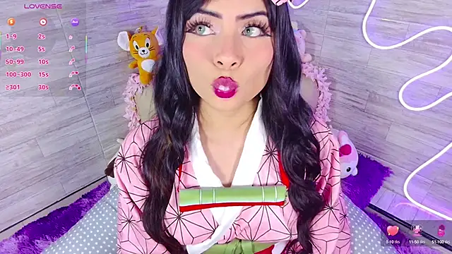 Snapshot of Bubalu_Uwwu chatting on October 10, 2025, 9:37 pm Bubalu Uwwu online show from October 10, 2025, 9:37 pm