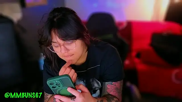 Snapshot of miacanela_xo chatting on November 23, 2025, 1:59 am miacanela xo online show from November 23, 2025, 1:59 am