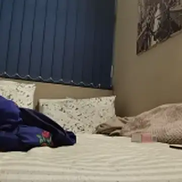 first-1page online show from February 11, 2026, 11:15 pm