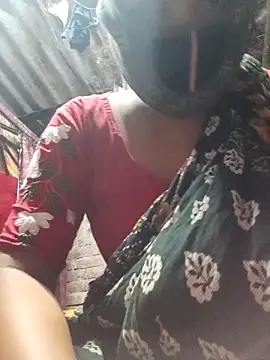 Snapshot of HotSexyBoudi chatting on November 4, 2025, 8:51 am HotSexyBoudi online show from November 4, 2025, 8:51 am