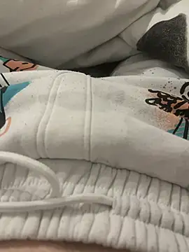 bdsm19 online show from February 5, 2026, 8:37 pm