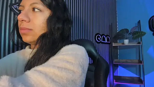 Tamaraakins online show from February 4, 2026, 12:33 pm