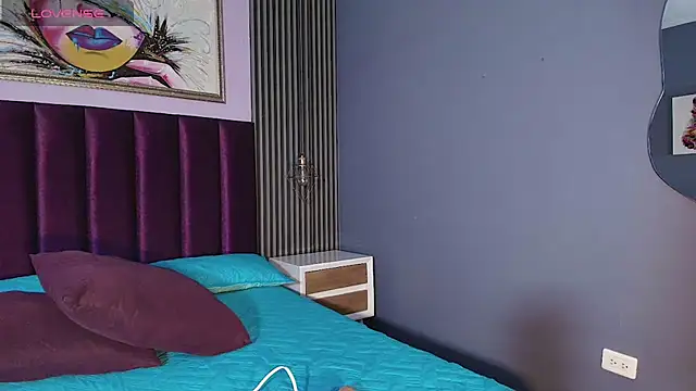 Tamaraakins online show from October 7, 2025, 1:12 pm