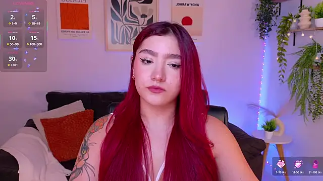ViolettCastel online show from April 29, 2026, 10:38 pm