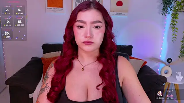 Snapshot of ViolettCastel chatting on July 22, 2026, 12:23 am ViolettCastel online show from July 22, 2026, 12:23 am