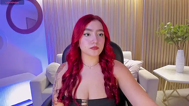 ViolettCastel online show from February 24, 2025, 7:41 pm