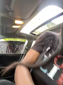 sweetsarabig22cm online show from February 10, 2026, 8:52 pm