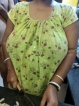 Snapshot of ANUBHABI chatting on November 30, 2025, 3:13 pm ANUBHABI online show from November 30, 2025, 3:13 pm