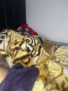 mave05 online show from April 3, 2026, 10:32 am