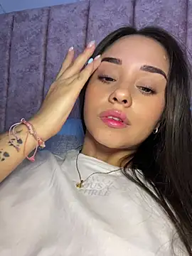 Snapshot of Kimmymadison- chatting on July 29, 2026, 8:52 pm Kimmymadison- online show from July 29, 2026, 8:52 pm
