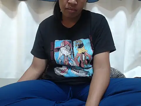 Linda sexy online show from April 25, 2026, 1:36 pm
