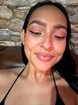 Snapshot of twohornys chatting on October 19, 2025, 6:32 pm twohornys online show from October 19, 2025, 6:32 pm