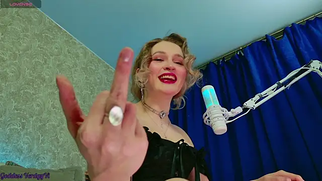 VerdgyMiller online show from December 16, 2025, 7:34 am