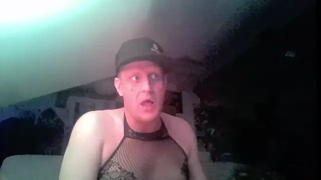 Bigthroaterboy online show from June 11, 2026, 2:33 am