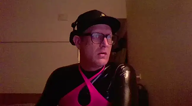 Snapshot of Bigthroaterboy chatting on March 6, 2025, 7:10 pm Bigthroaterboy online show from March 6, 2025, 7:10 pm