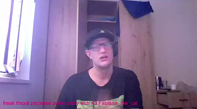 Snapshot of Bigthroaterboy chatting on March 1, 2025, 3:16 pm Bigthroaterboy online show from March 1, 2025, 3:16 pm