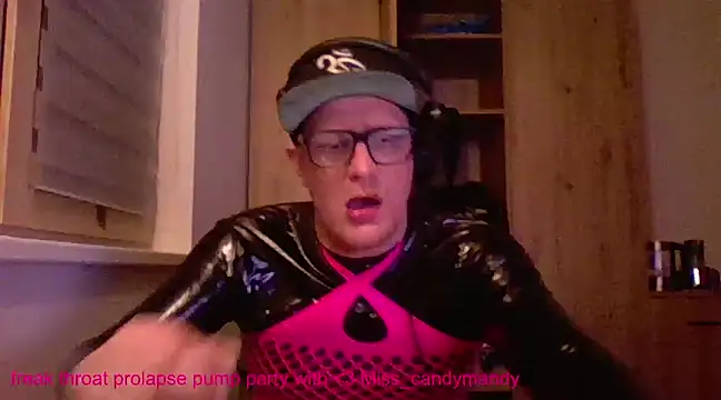 Snapshot of Bigthroaterboy chatting on February 22, 2025, 1:55 am Bigthroaterboy online show from February 22, 2025, 1:55 am