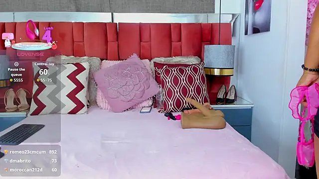 ShantalDior online show from September 23, 2025, 4:08 am