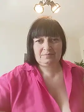 Snapshot of Women-pleasures chatting on June 25, 2026, 10:42 am Women-pleasures online show from June 25, 2026, 10:42 am