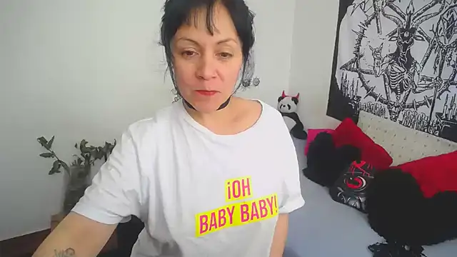 Snapshot of lili_peach chatting on March 15, 2025, 3:37 pm lili peach online show from March 15, 2025, 3:37 pm