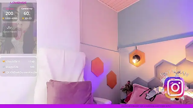 Snapshot of Melissa_Koster chatting on March 7, 2025, 3:29 am Melissa Koster online show from March 7, 2025, 3:29 am