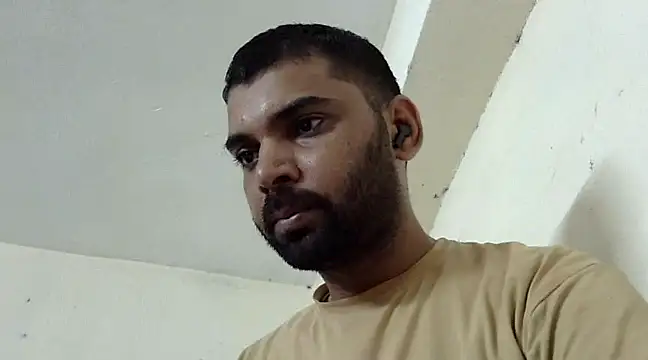 Snapshot of ConducedPant chatting on March 22, 2025, 4:04 pm ConducedPant online show from March 22, 2025, 4:04 pm