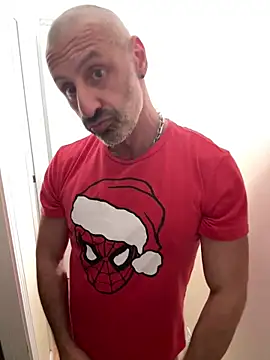 Snapshot of DaddySnowXX chatting on March 2, 2025, 2:04 pm DaddySnowXX online show from March 2, 2025, 2:04 pm