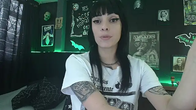 Snapshot of Goddess_Mortem chatting on May 18, 2026, 6:34 pm Goddess Mortem online show from May 18, 2026, 6:34 pm