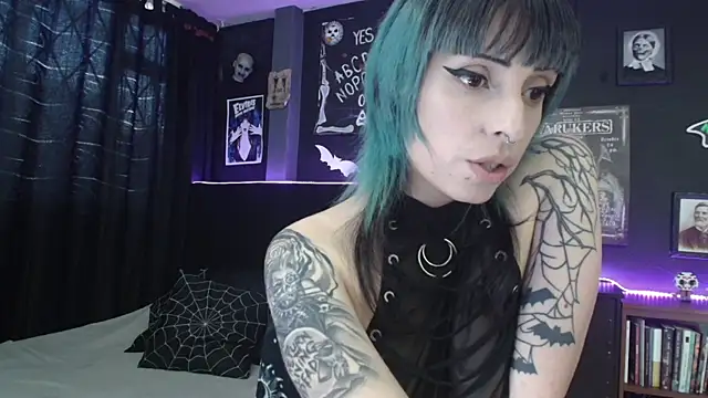 Snapshot of Goddess_Mortem chatting on April 6, 2026, 10:22 pm Goddess Mortem online show from April 6, 2026, 10:22 pm